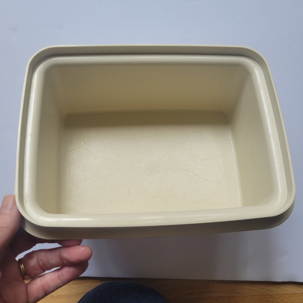 Vtg Tupperware Almond Beige Rectangular Storage 1254-10 Lid - Picture 7 of 7